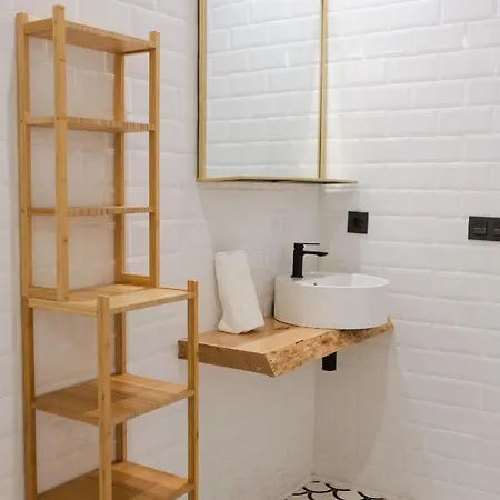 Apartman Ziryab Apartamentos 3 *